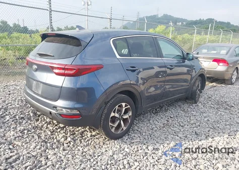 2020 Kia Sportage Lx z USA, uszkodzony, nr VIN KNDPMCAC0L7728569